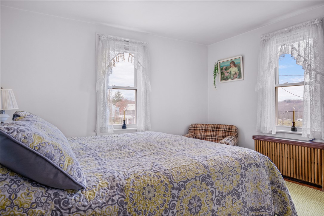 Salisbury, Pennsylvania 15558, United States, 3 Bedrooms Bedrooms, ,2 BathroomsBathrooms,Residential,Pending,100729