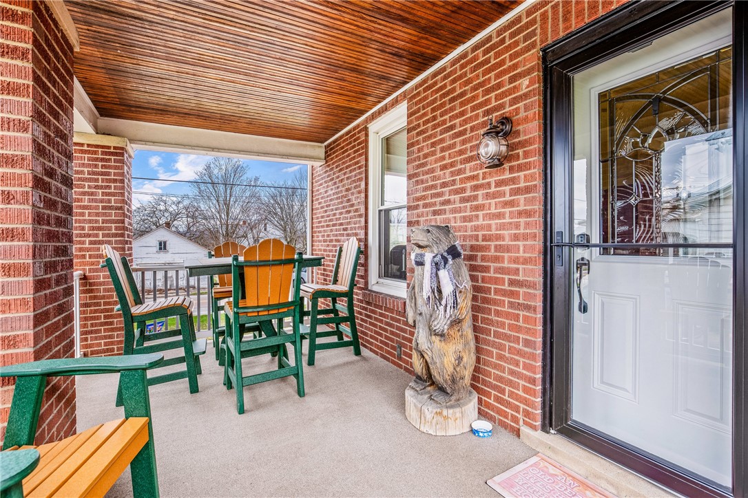 Salisbury, Pennsylvania 15558, United States, 3 Bedrooms Bedrooms, ,2 BathroomsBathrooms,Residential,Pending,100729