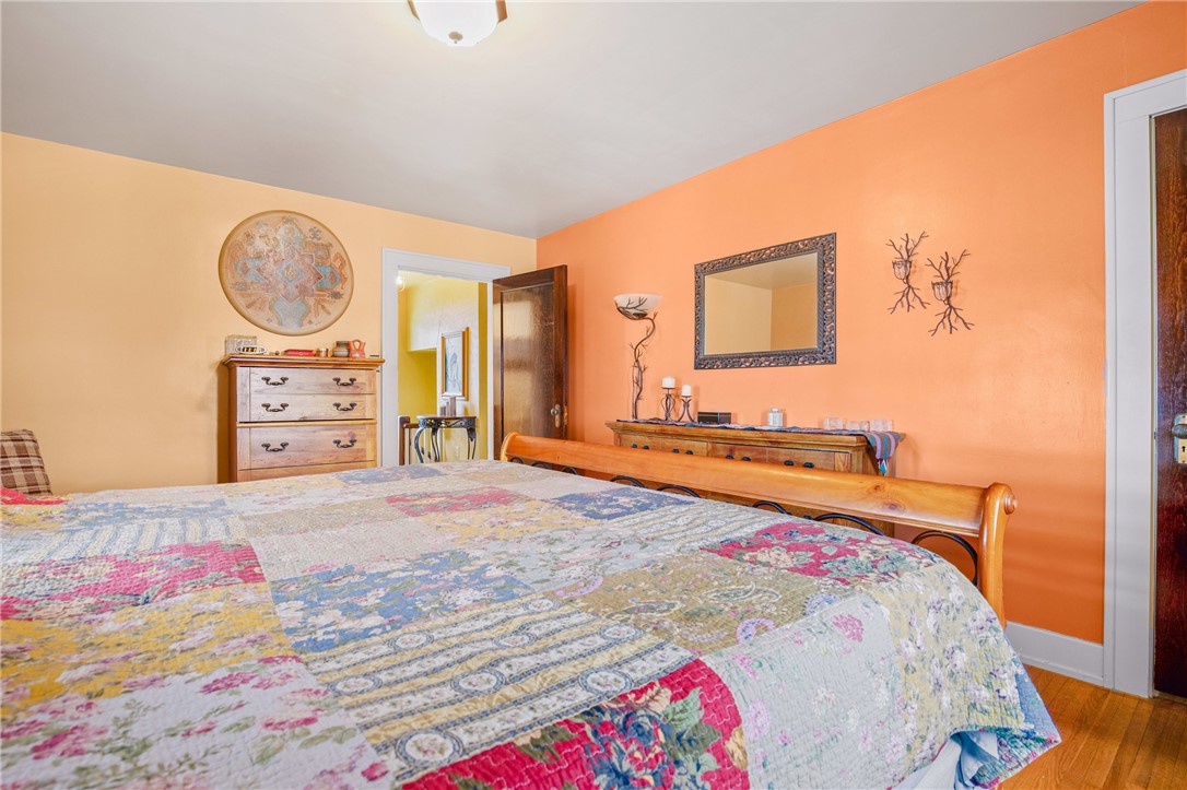 Salisbury, Pennsylvania 15558, United States, 3 Bedrooms Bedrooms, ,2 BathroomsBathrooms,Residential,Pending,100729