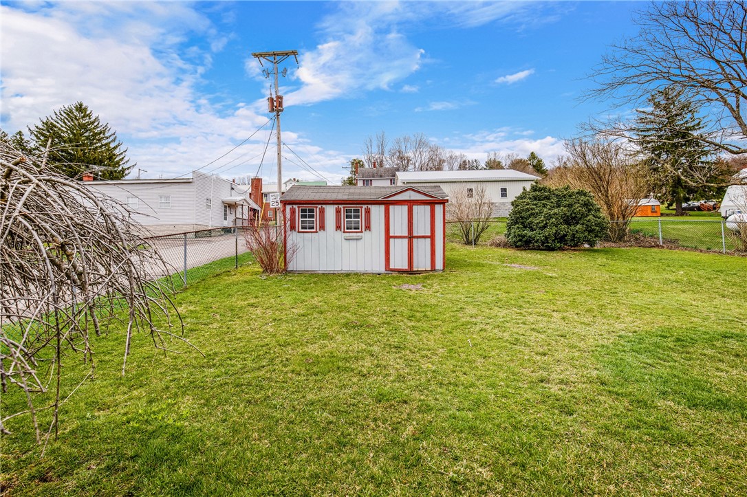 Salisbury, Pennsylvania 15558, United States, 3 Bedrooms Bedrooms, ,2 BathroomsBathrooms,Residential,Pending,100729