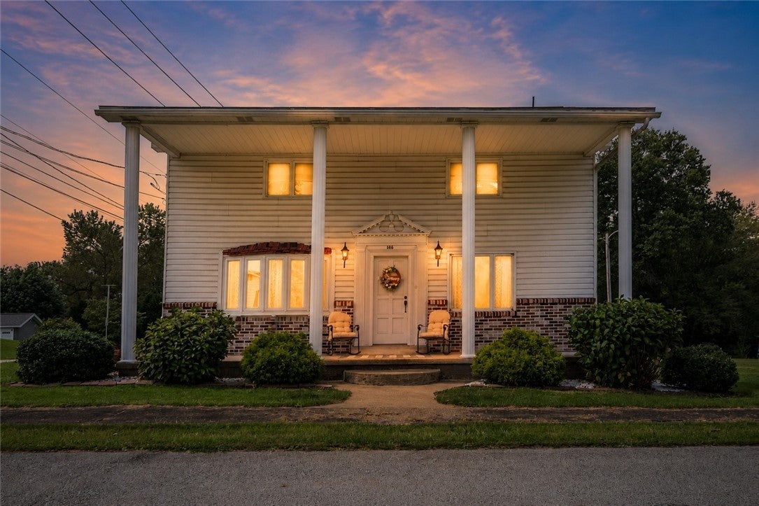 146 Carmichaels Street