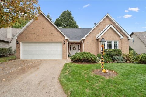 Photo of 209 Cambridge Dr, Harwick, PA 15049 (MLS # 1725804)