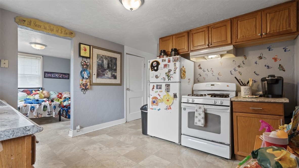 3103 Capitol St St, White Oak, Pennsylvania image 29