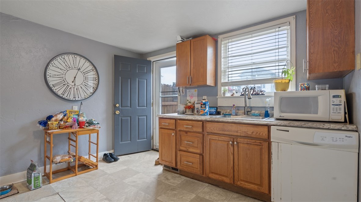 3103 Capitol St St, White Oak, Pennsylvania image 30