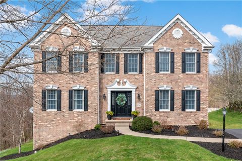 Photo of 104 Molly Dr, Canonsburg, PA 15317 (MLS # 1747230)