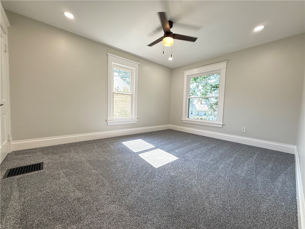 Mercer Boro, Pennsylvania 16137, United States, 4 Bedrooms Bedrooms, ,2 BathroomsBathrooms,Residential,Active,173460