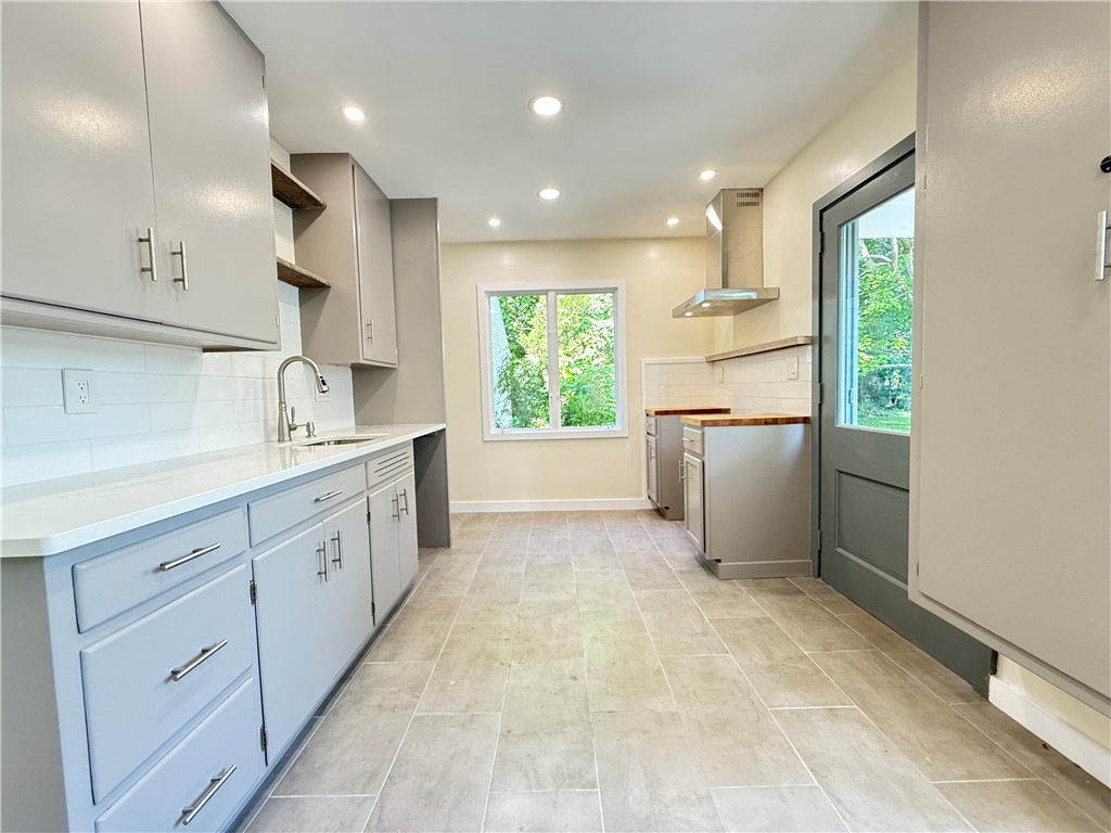 Mercer Boro, Pennsylvania 16137, United States, 4 Bedrooms Bedrooms, ,2 BathroomsBathrooms,Residential,Active,173460