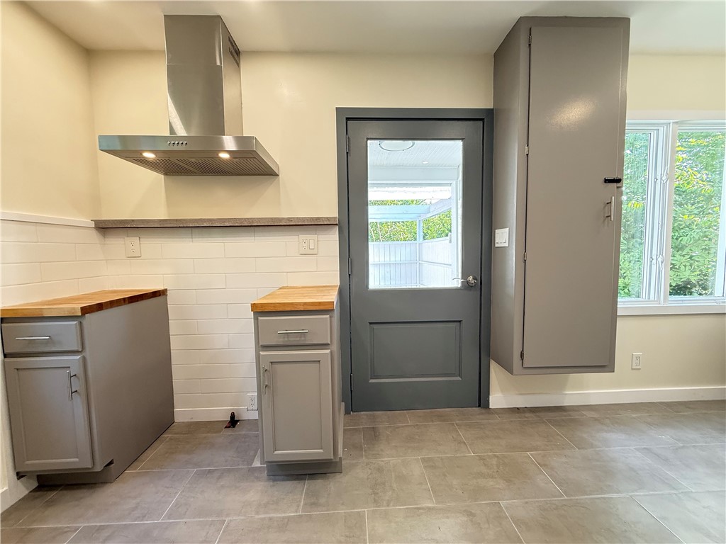 Mercer Boro, Pennsylvania 16137, United States, 4 Bedrooms Bedrooms, ,2 BathroomsBathrooms,Residential,Active,173460