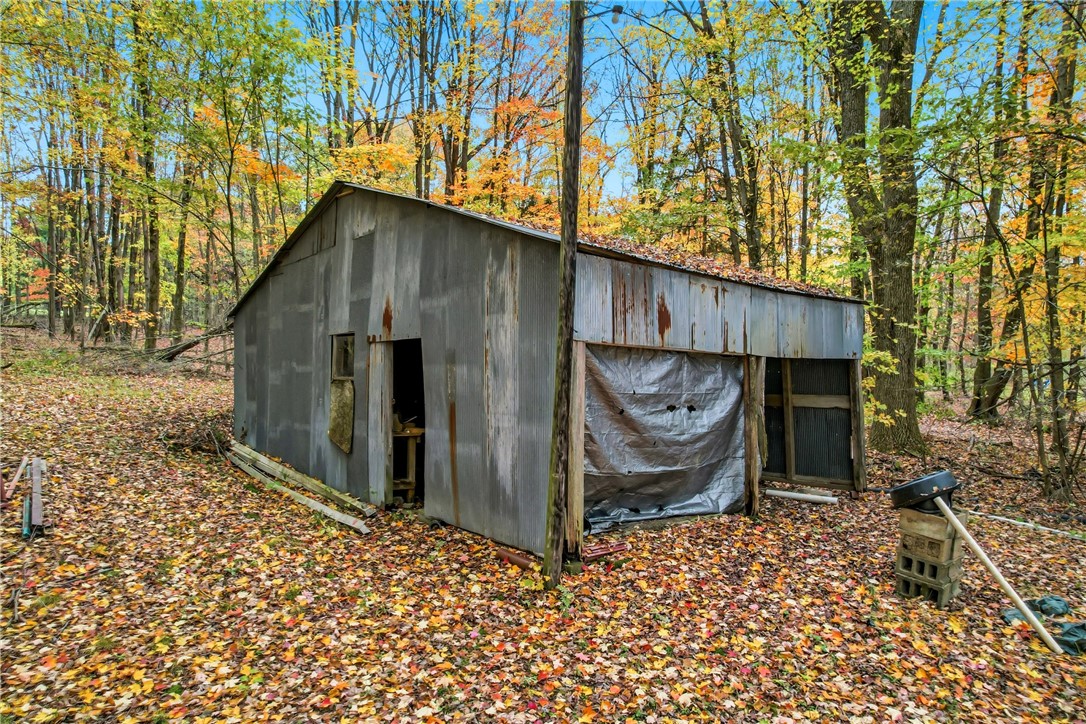 Sugar Grove Twp, Pennsylvania 16125, United States, 3 Bedrooms Bedrooms, ,1 BathroomBathrooms,Residential,Active,241778