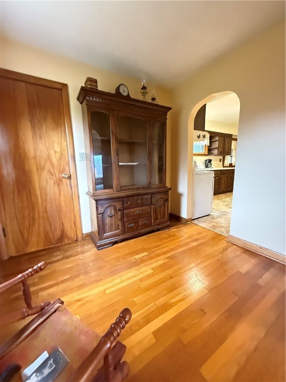Sugar Grove Twp, Pennsylvania 16125, United States, 3 Bedrooms Bedrooms, ,1 BathroomBathrooms,Residential,Active,241778