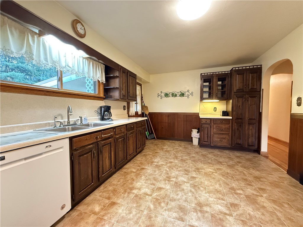 Sugar Grove Twp, Pennsylvania 16125, United States, 3 Bedrooms Bedrooms, ,1 BathroomBathrooms,Residential,Active,241778