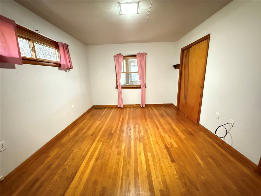 Sugar Grove Twp, Pennsylvania 16125, United States, 3 Bedrooms Bedrooms, ,1 BathroomBathrooms,Residential,Active,241778