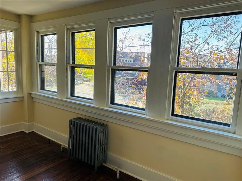 Shadyside, Pennsylvania 15232, United States, 3 Bedrooms Bedrooms, ,1 BathroomBathrooms,Residential,Active,111979