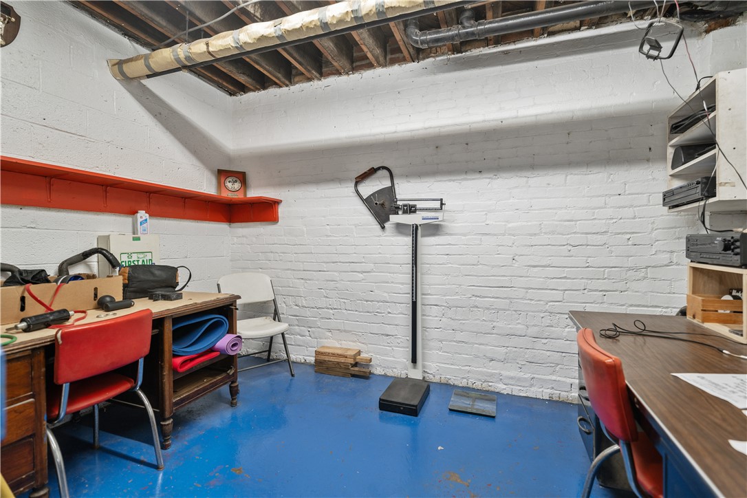 Ambridge, Pennsylvania 15003, United States, ,Commercial,Active,38065