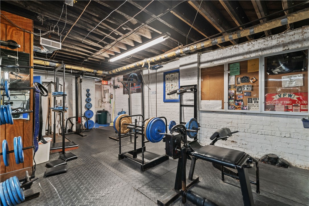 Ambridge, Pennsylvania 15003, United States, ,Commercial,Active,38065