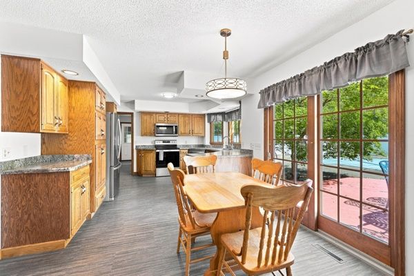 3378 Hummingbird Lane