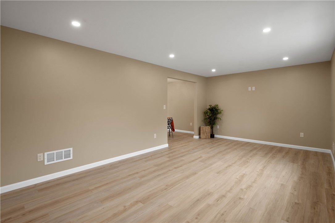 397 Cavan Dr