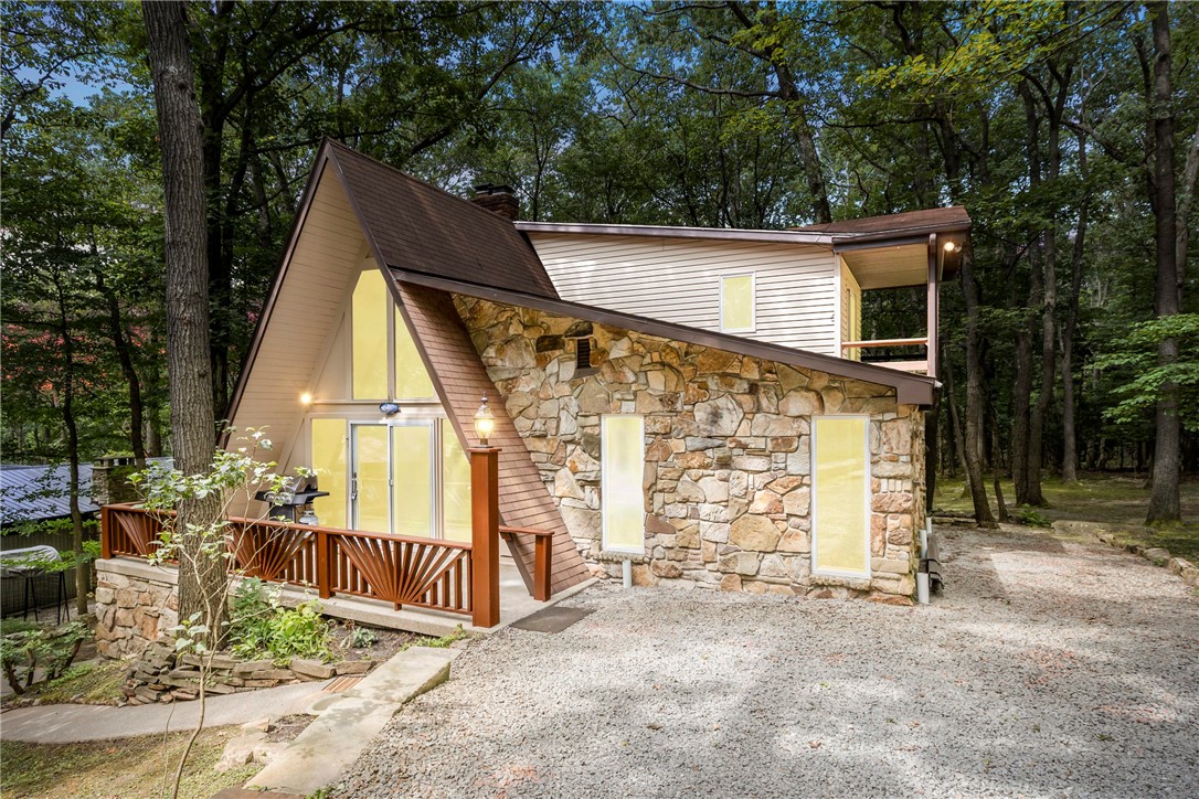 223 Greenbrier Rd