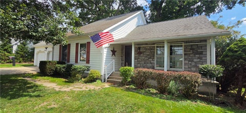 Photo for 525 Davis Ave