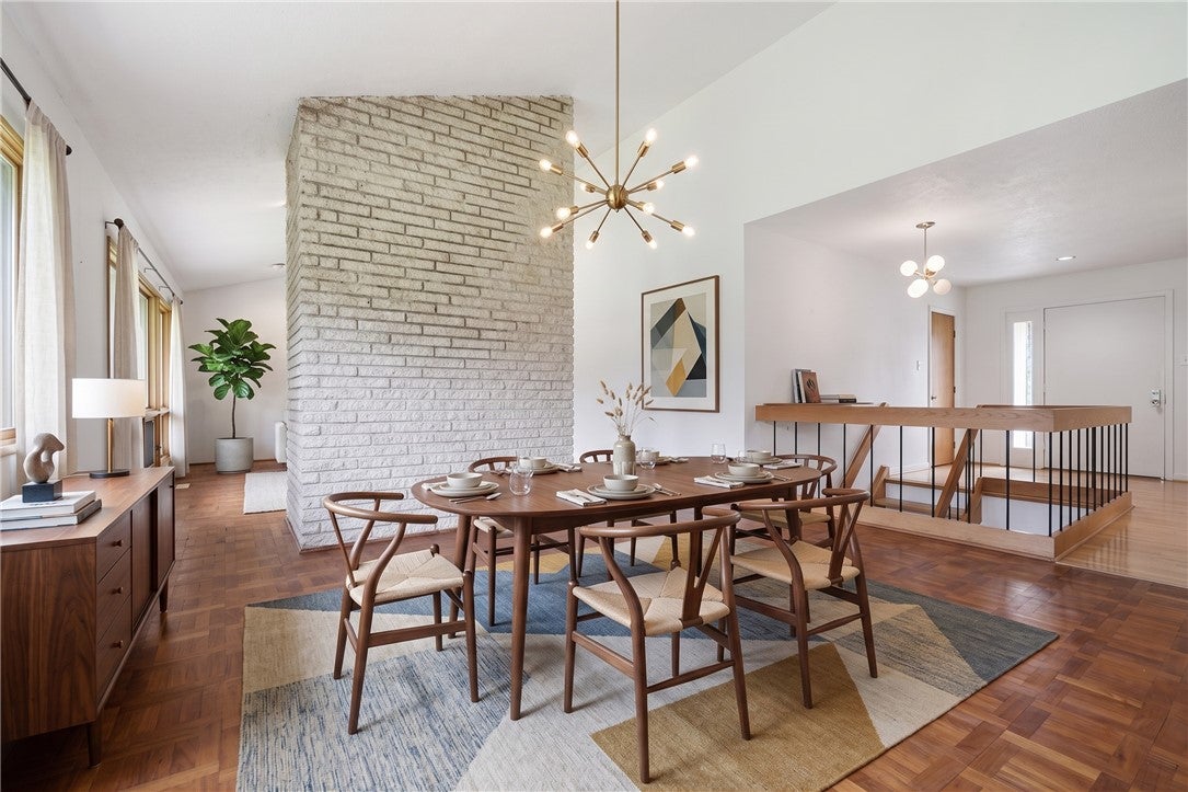 1446 Montgomery Rd