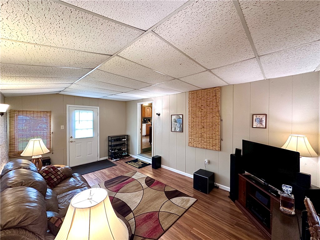 Neshannock Twp, Pennsylvania 16105, United States, 3 Bedrooms Bedrooms, ,2 BathroomsBathrooms,Residential,Active,156913