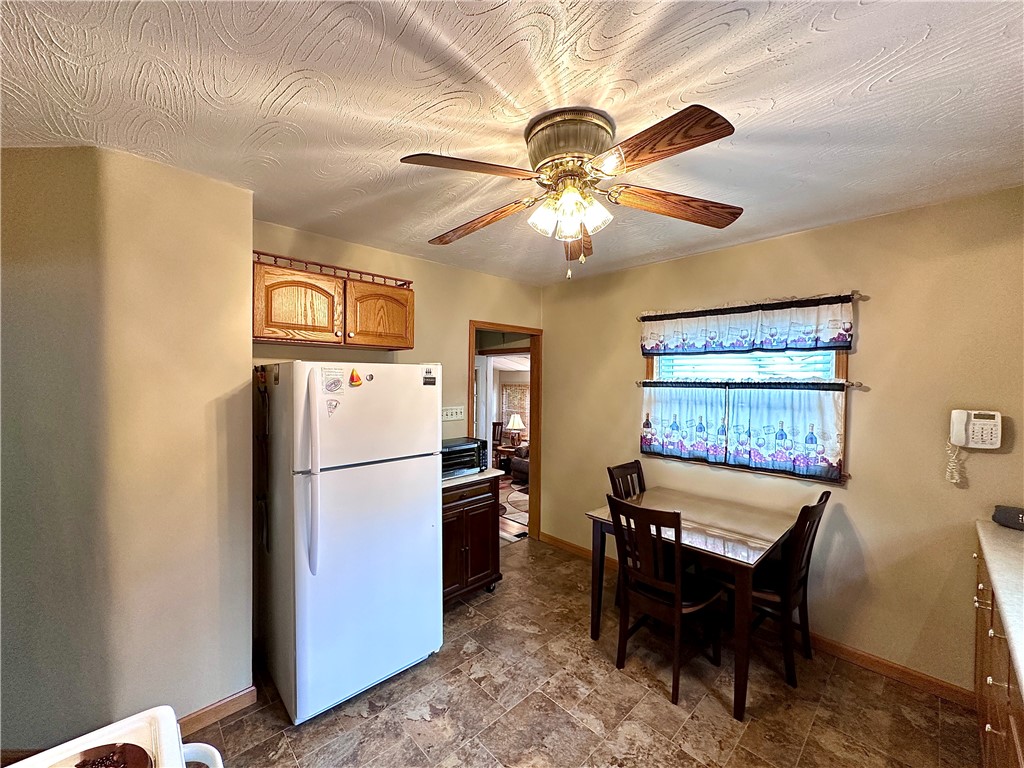 Neshannock Twp, Pennsylvania 16105, United States, 3 Bedrooms Bedrooms, ,2 BathroomsBathrooms,Residential,Active,156913