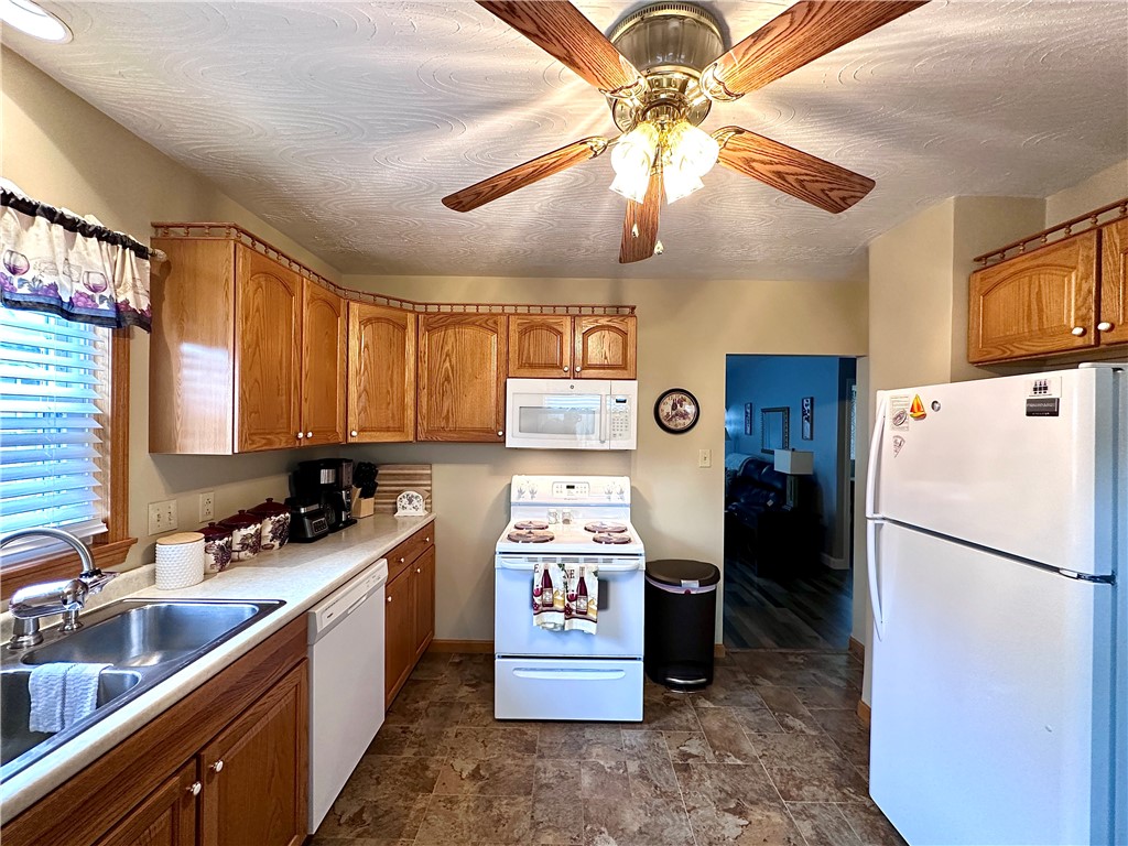 Neshannock Twp, Pennsylvania 16105, United States, 3 Bedrooms Bedrooms, ,2 BathroomsBathrooms,Residential,Active,156913