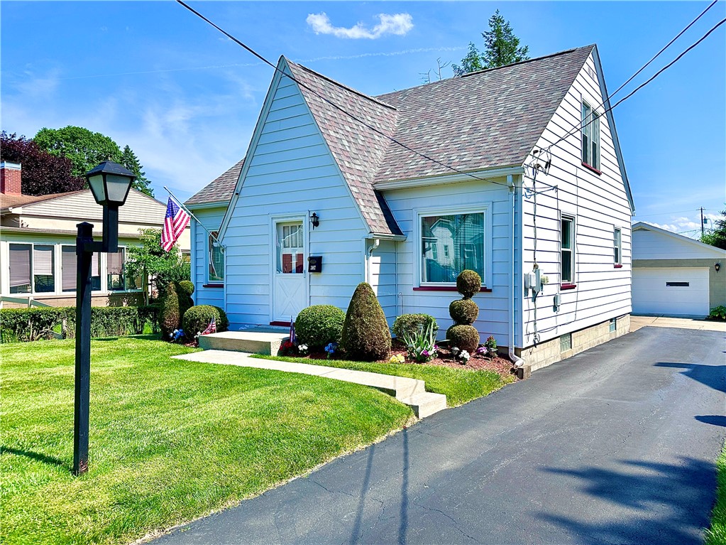 307 W Elizabeth St