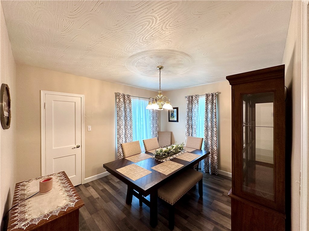 Neshannock Twp, Pennsylvania 16105, United States, 3 Bedrooms Bedrooms, ,2 BathroomsBathrooms,Residential,Active,156913