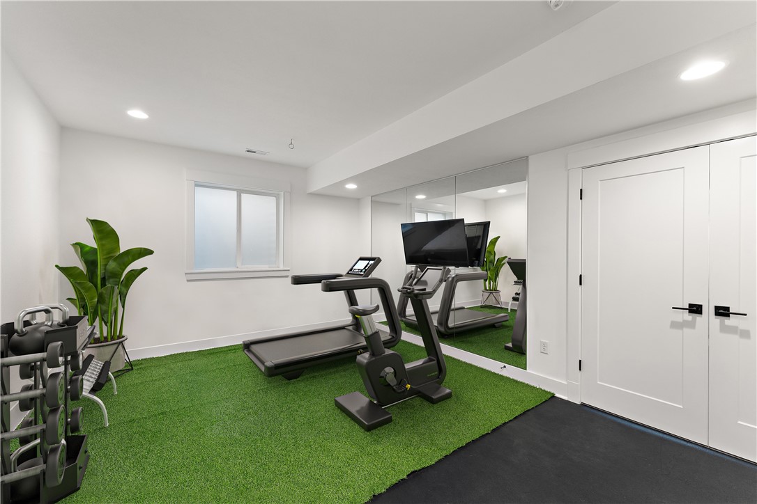 Pine Twp - Nal, Pennsylvania 15044, United States, 6 Bedrooms Bedrooms, ,6 BathroomsBathrooms,Residential,Active,28818