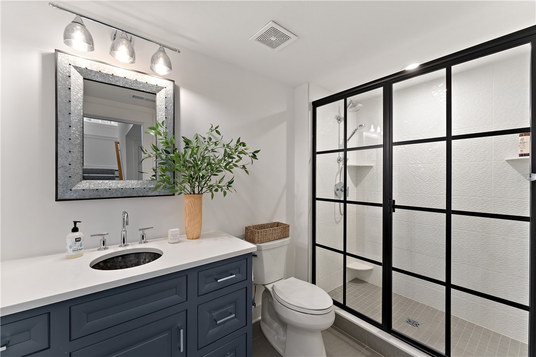 Pine Twp - Nal, Pennsylvania 15044, United States, 6 Bedrooms Bedrooms, ,6 BathroomsBathrooms,Residential,Active,28818