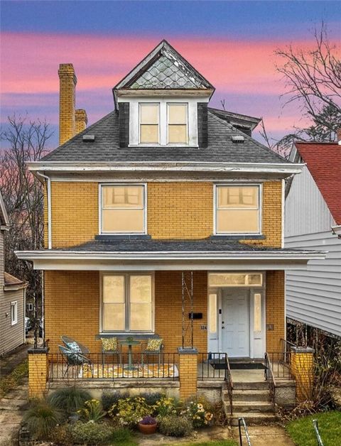 124 Parkfield Street Carrick PA 15210