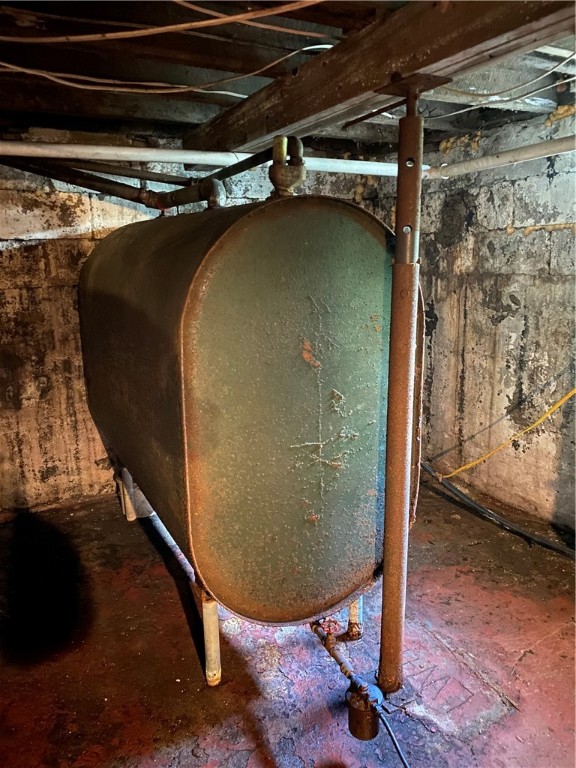 Fallowfield, Pennsylvania 16131, United States, 3 Bedrooms Bedrooms, ,1 BathroomBathrooms,Residential,Contingent,46546