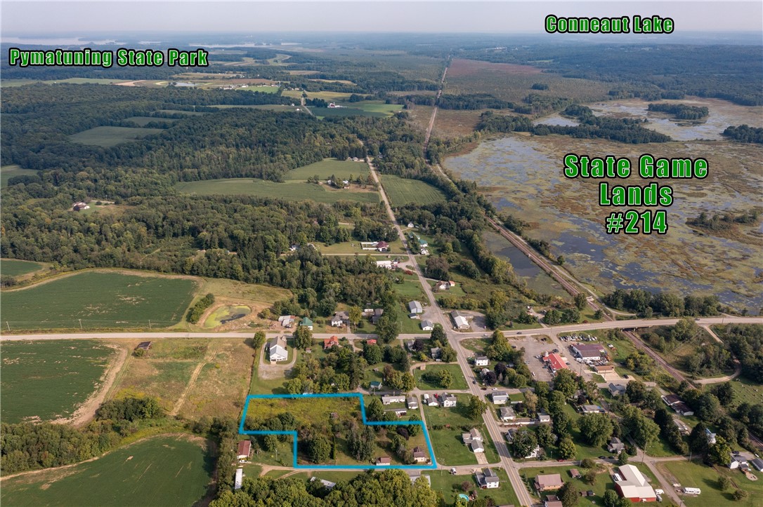 Fallowfield, Pennsylvania 16131, United States, 3 Bedrooms Bedrooms, ,1 BathroomBathrooms,Residential,Contingent,46546