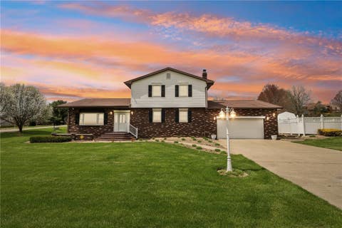 Photo for 1137 Brookshire Dr