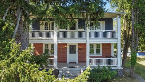 Photo of 2410 Willowbrok Rd, Pittsburgh, PA 15241 (MLS # 1749526)