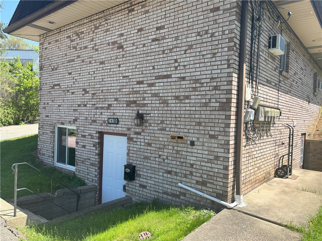 N Versailles, Pennsylvania 15137, United States, 1 Bedroom Bedrooms, ,1 BathroomBathrooms,Residential,Active,119505