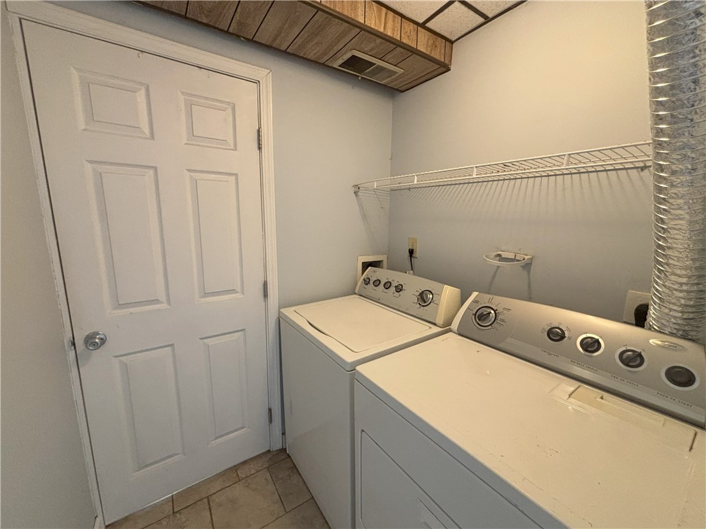 N Versailles, Pennsylvania 15137, United States, 1 Bedroom Bedrooms, ,1 BathroomBathrooms,Residential,Active,119505