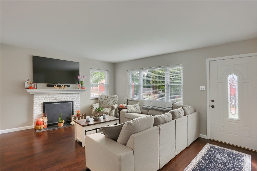 505 Clifton Ave