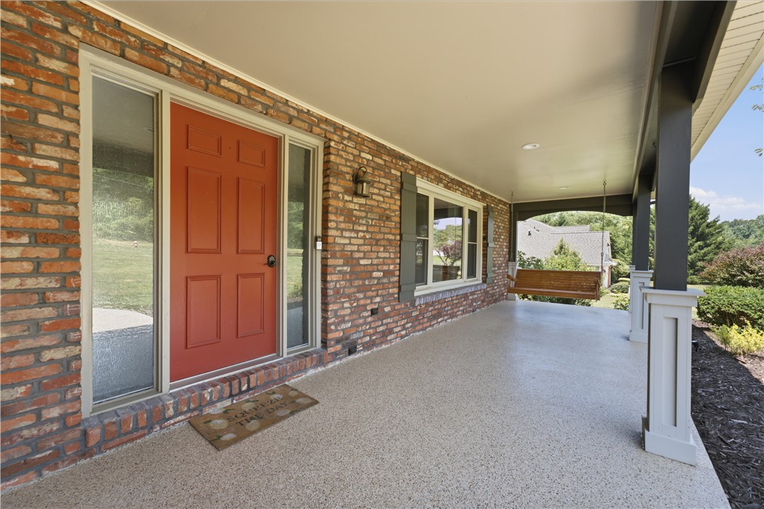 2587 Cole Road
