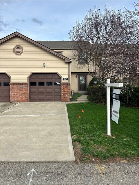 Photo of 1117 Old Farm Rd, Lawrence, PA 15055 (MLS # 1746018)