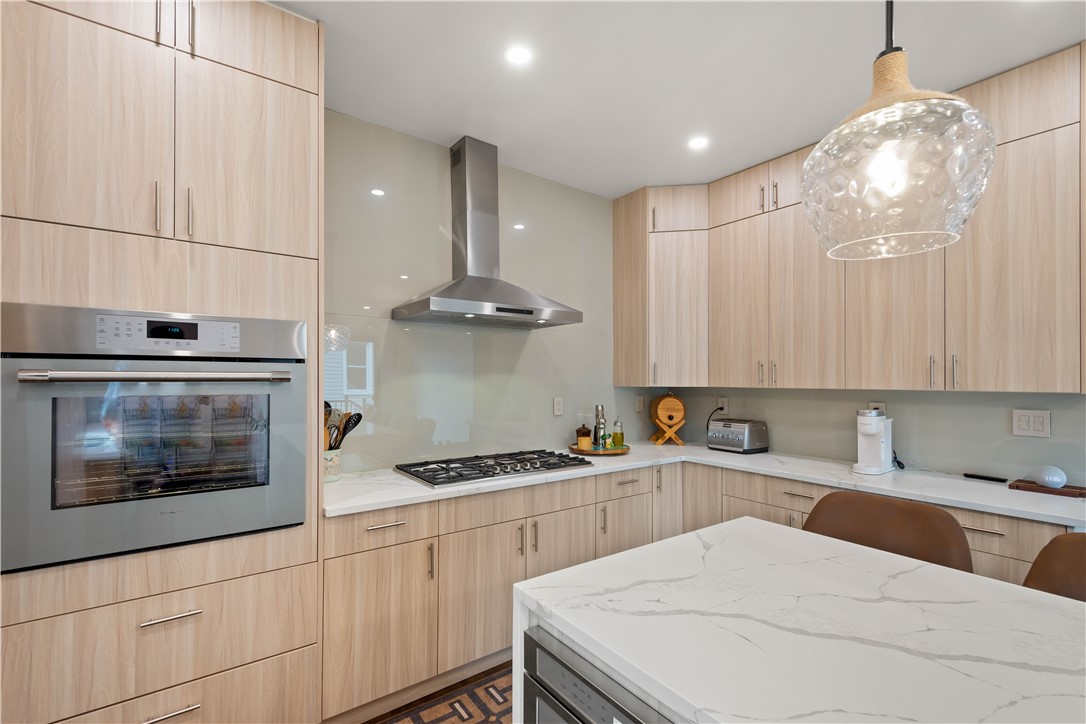 Coraopolis, Pennsylvania 15108, United States, 4 Bedrooms Bedrooms, ,2 BathroomsBathrooms,Residential,Active,163799