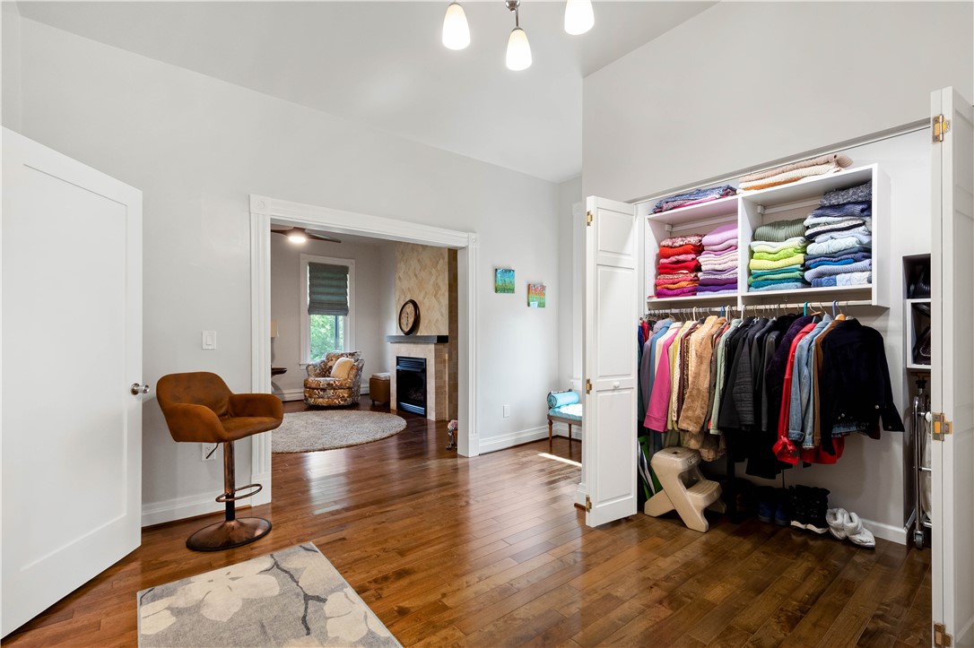 Coraopolis, Pennsylvania 15108, United States, 4 Bedrooms Bedrooms, ,2 BathroomsBathrooms,Residential,Active,163799