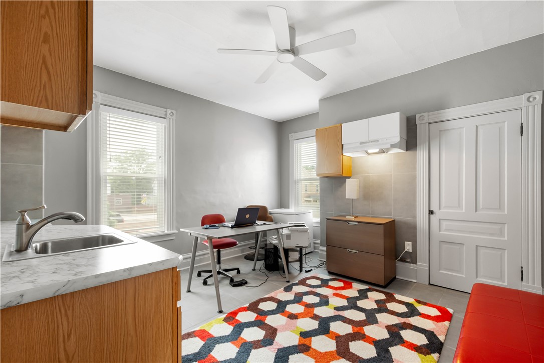 Coraopolis, Pennsylvania 15108, United States, 4 Bedrooms Bedrooms, ,2 BathroomsBathrooms,Residential,Active,163799