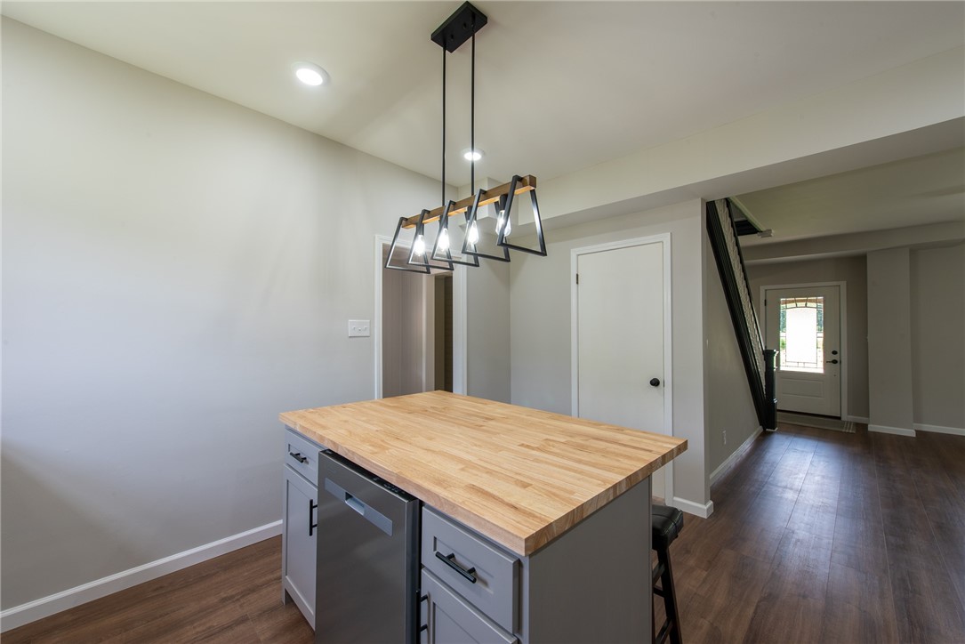 Gilpin Twp, Pennsylvania 15656, United States, 3 Bedrooms Bedrooms, ,2 BathroomsBathrooms,Residential,Active,169617