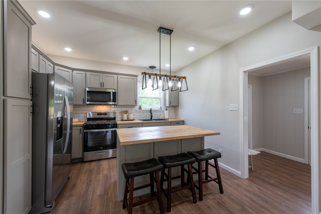 Gilpin Twp, Pennsylvania 15656, United States, 3 Bedrooms Bedrooms, ,2 BathroomsBathrooms,Residential,Active,169617