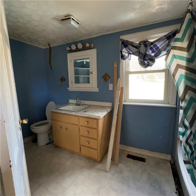 2343 Downing Ln Ln, Hermitage, Pennsylvania image 5