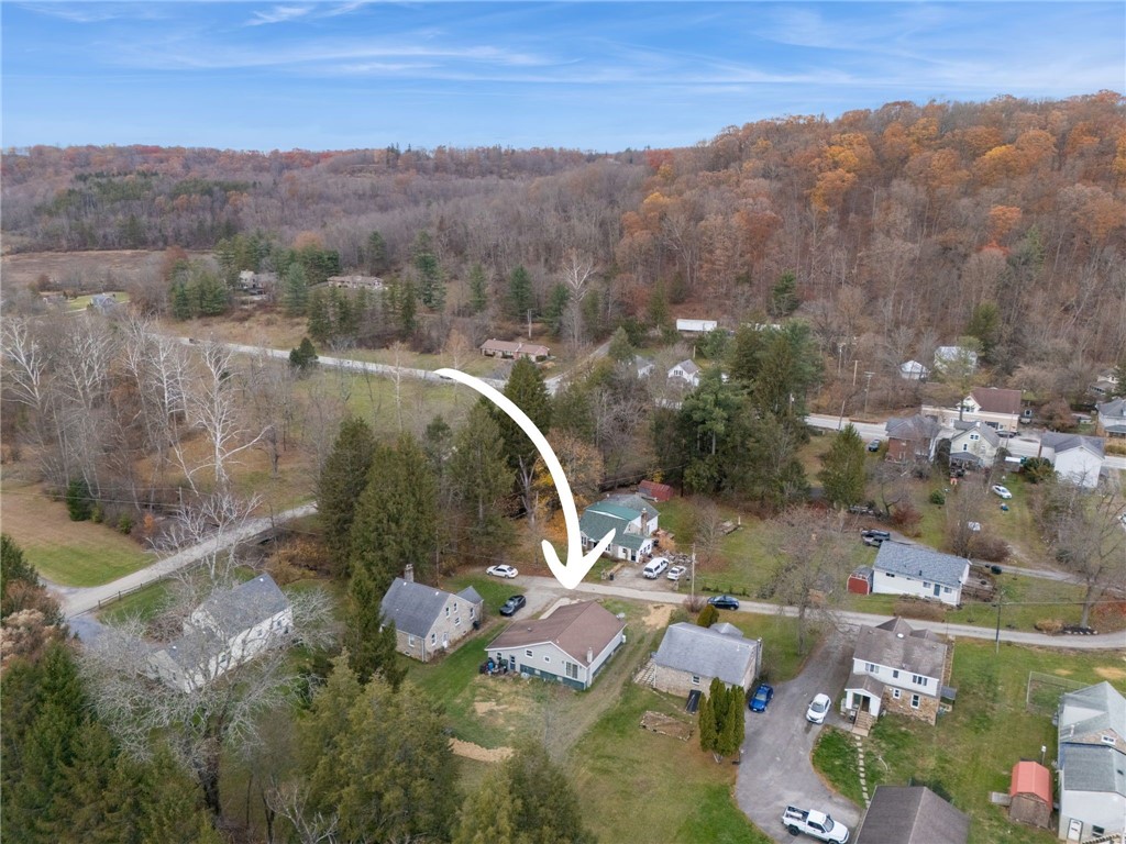 Ligonier Twp, Pennsylvania 15655, United States, 3 Bedrooms Bedrooms, ,2 BathroomsBathrooms,Residential,Active,243136