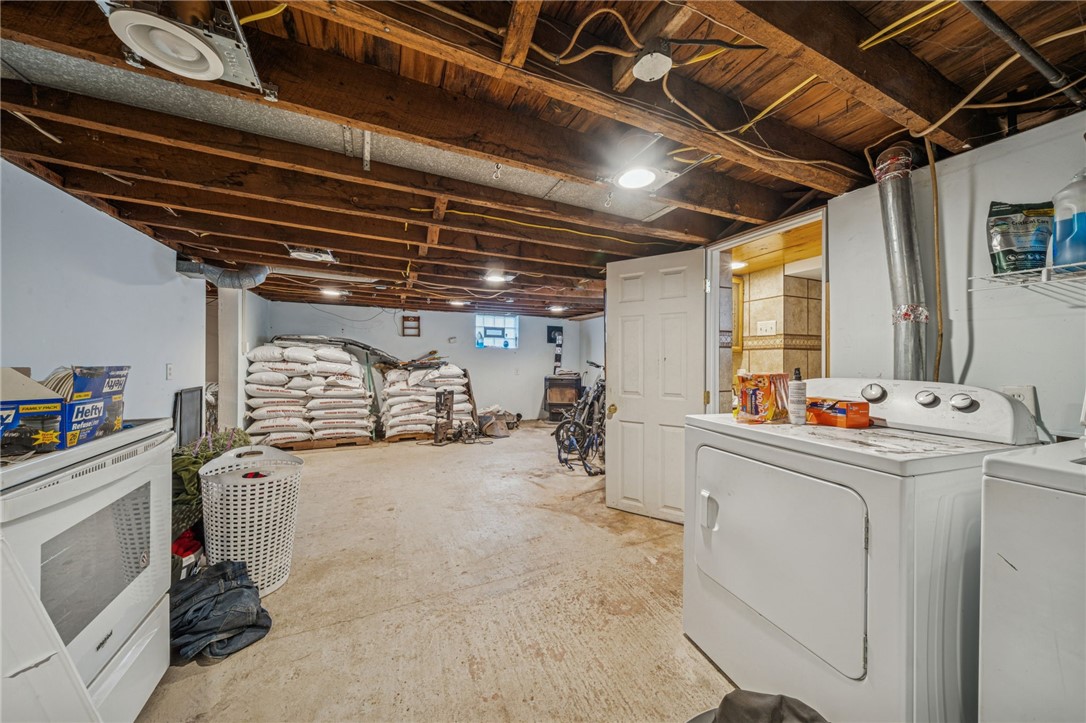 Ligonier Twp, Pennsylvania 15655, United States, 3 Bedrooms Bedrooms, ,2 BathroomsBathrooms,Residential,Active,243136