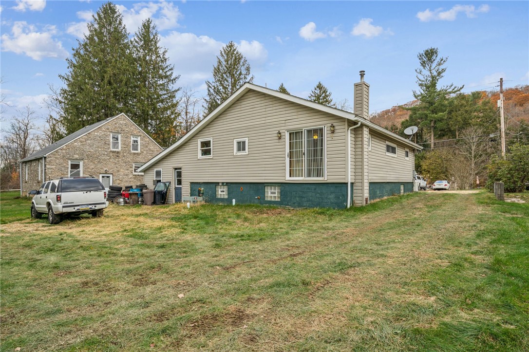 Ligonier Twp, Pennsylvania 15655, United States, 3 Bedrooms Bedrooms, ,2 BathroomsBathrooms,Residential,Active,243136